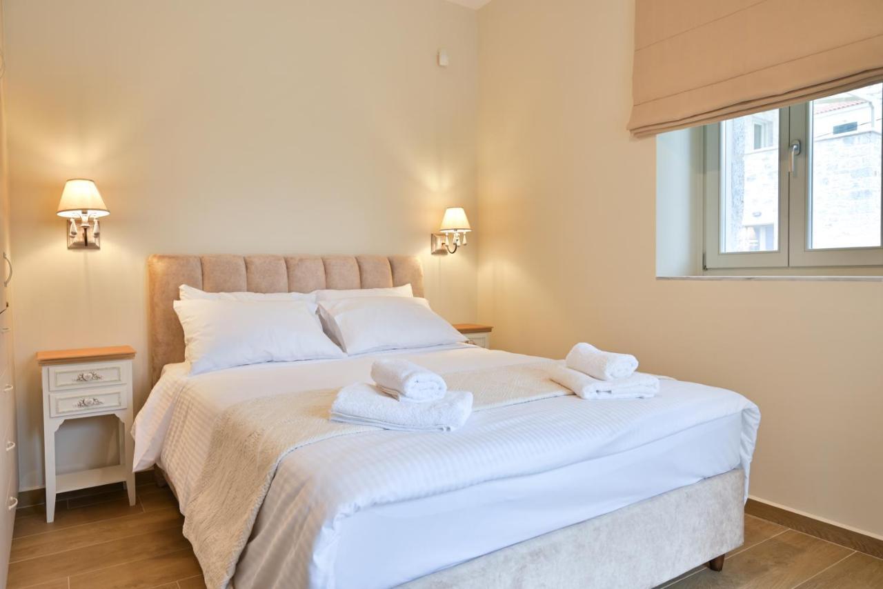 Efmar Exclusive Residences Gytheio Dış mekan fotoğraf