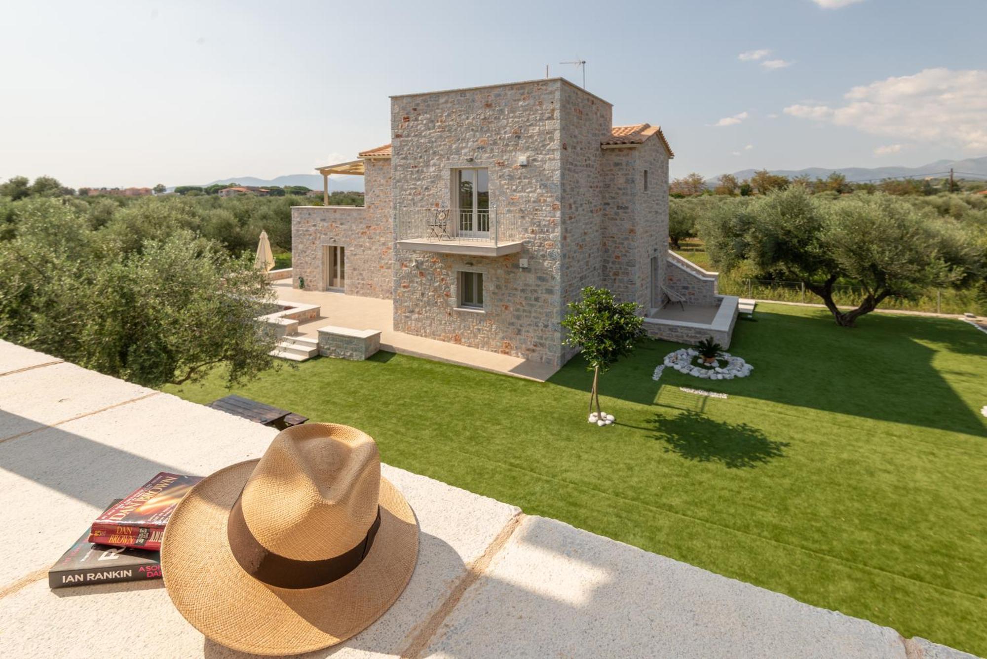 Efmar Exclusive Residences Gytheio Dış mekan fotoğraf